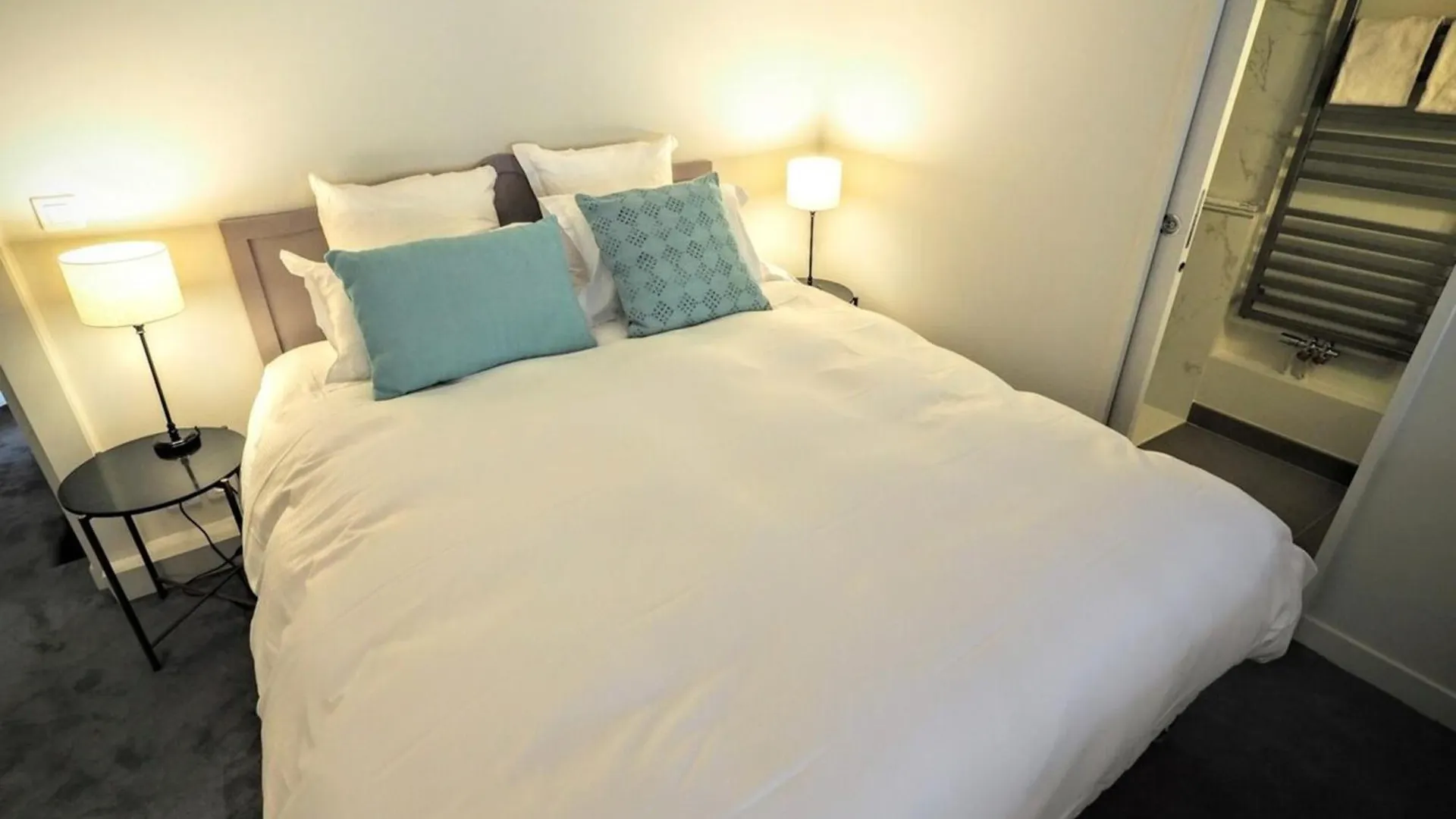 Moliere Chicsuites Paris Apartment